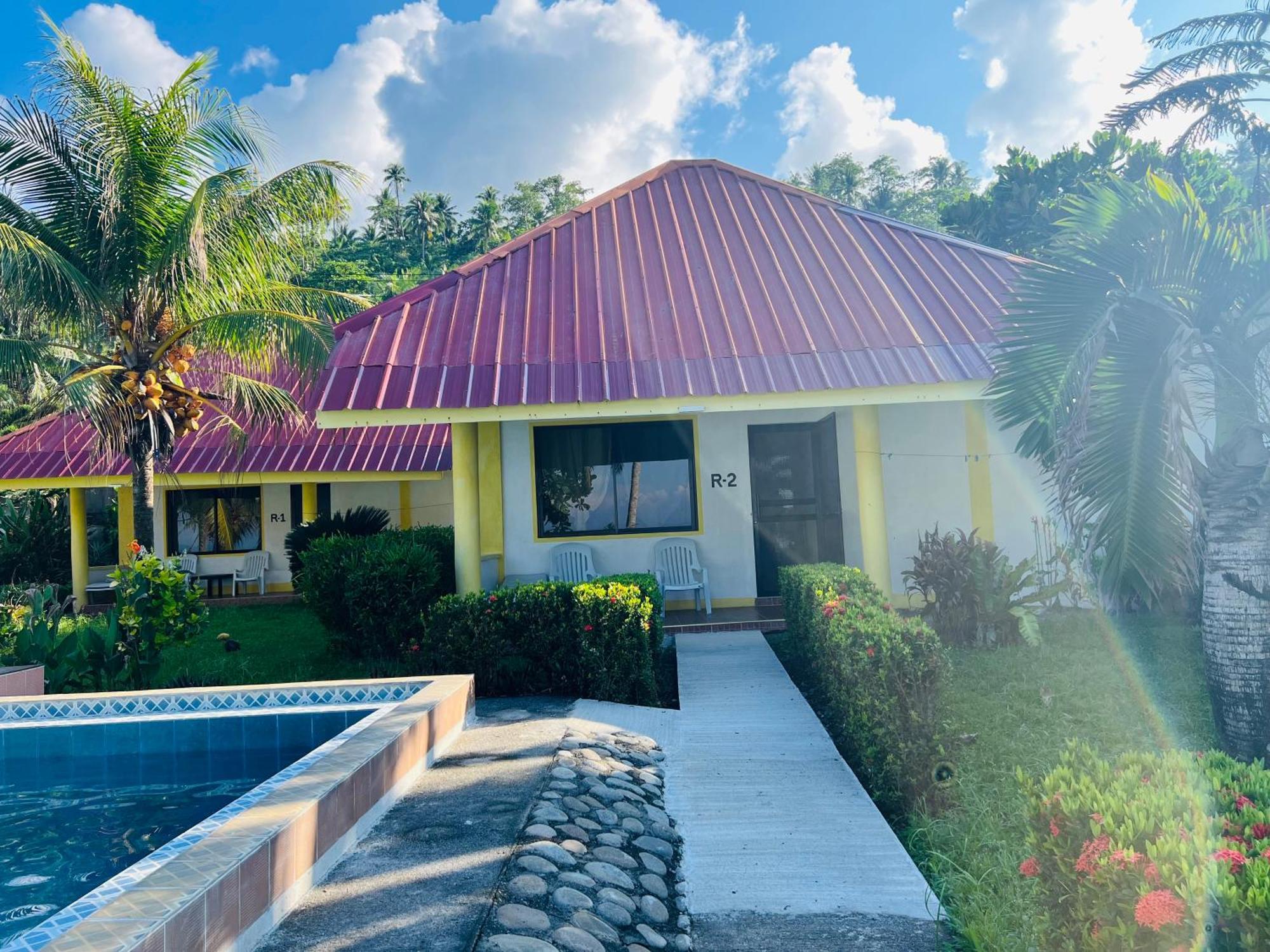 Pintuyan Dive Resort Exterior photo